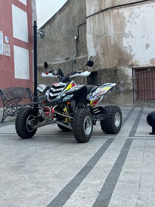 Yamaha Raptor 660cc Motocross