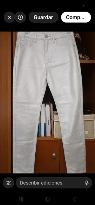 Pantalón pitillo plateado