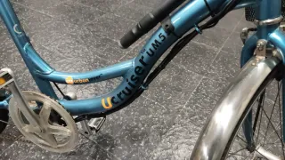 Bicicleta Eléctrica Azul