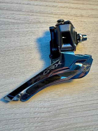 Grupo Shimano GRX 600/810 (2x11v)