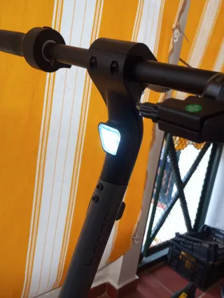 Patinete Eléctrico Cecotec Bongo D30 XL