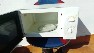 Microondas Moulinex blanco