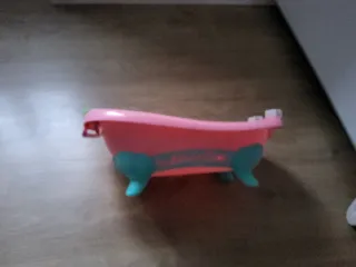 Bañera de nenuco rosa y azul