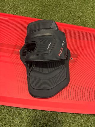 Tabla Kitesurf North Atmos 138 x 41 Excelente