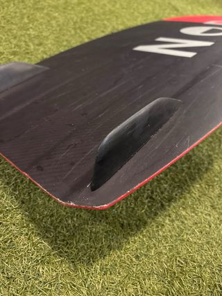 Tabla Kitesurf North Atmos 138 x 41 Excelente