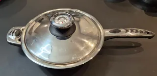 Pentola 1810inox con coperchio termometro