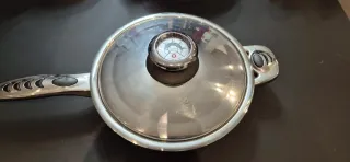 Pentola 1810inox con coperchio termometro