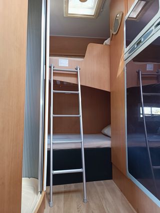 Ford transit Chausson perfilada 2012