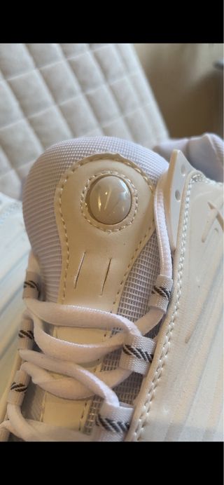 Nike NOCTA Plata y Blanco