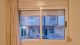 Ventanal corredero blanco