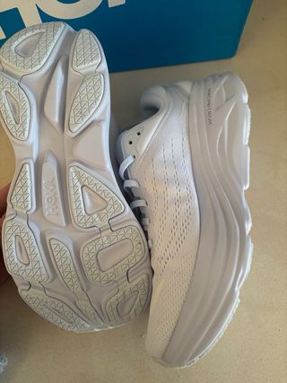 Zapatillas Hoka Mujer Blancas Talla 40.Mal tallado