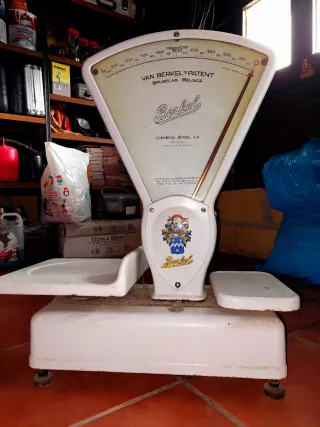 Báscula antigua Berkel Patent Bruselas