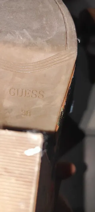 Sandali Guess tacco marrone e blu