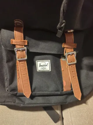Mochila Herschel Negra con Marrón