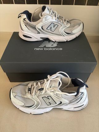 Zapatillas New Balance Mujer T.40.5 Plata/Blanco