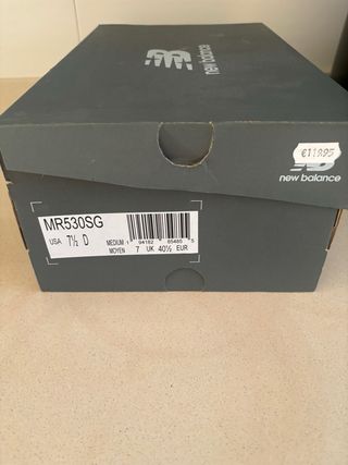 Zapatillas New Balance Mujer T.40.5 Plata/Blanco