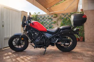 Honda Rebel CMX500 Año 2021 - 16.500 km