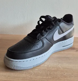 Zapatillas Nike Air Force. Nuevas con caja.