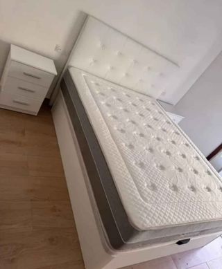 Materassi e divani nuovi in offerta