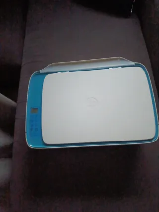 Impresora HP Azul y Blanca
