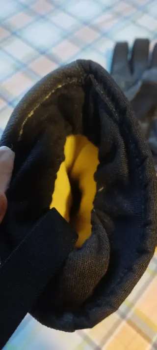 Guantes Bomberos, Hombre Negros