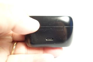 Jabra Elite 75t Bluetooth (a reparar)