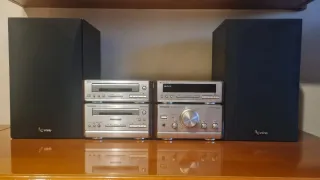 Equipo Hi-Fi Technics HD51 y altavoces INFINITY