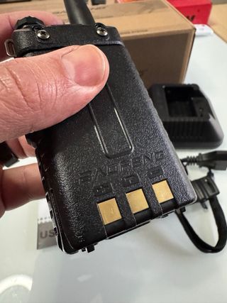 Emisora Baofeng UV-5R Banda Aérea