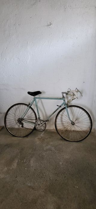 Bicicleta Orbea para restaurar