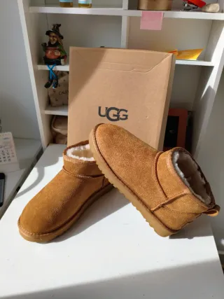 Botines UGG Ultra Mini Marrones