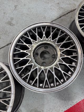 Llantas Sierra RS Cosworth