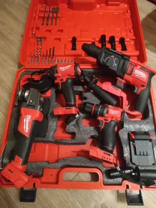 Kit Herramientas Milwaukee 18 --- 3 baterías