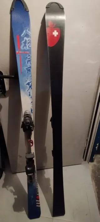 Esquipo de travesía mujer