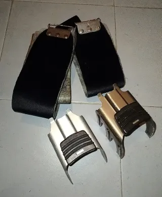 Esquipo de travesía mujer