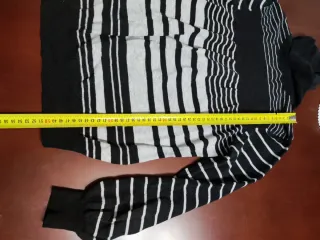 Jersey rayas negro y gris