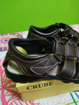Sandalias de piel hombre Crube marrones