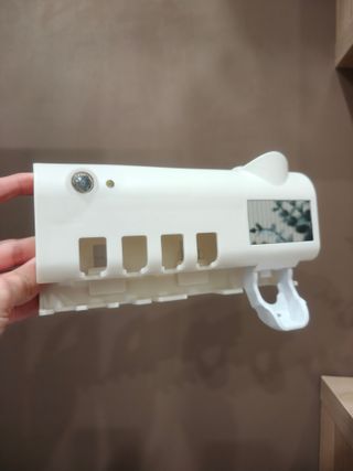 Esterilizador de cepillos de dientes UV