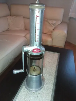 Surtidor aceite antiguo SAG colmados ultramarinos