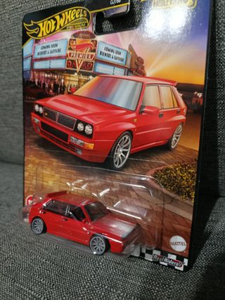 Hot Wheels Boulevard Lancia Delta Integrale Rojo
