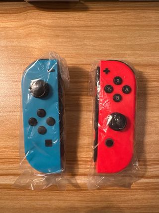 Nintendo Switch Azul/Naranja con Caja