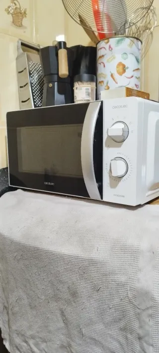 Microondas Cecotec Blanco