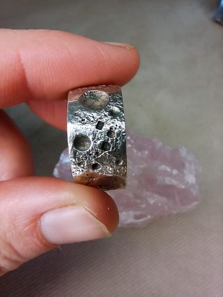 Anillo de plata con diseño