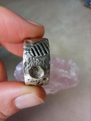 Anillo de plata con diseño