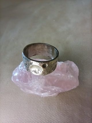 Anillo de plata con diseño