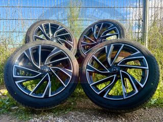 KIT COMPLETO EN 18" LLANTAS + NEUMÁTICOS