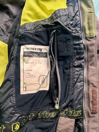 Traje de snow volcom