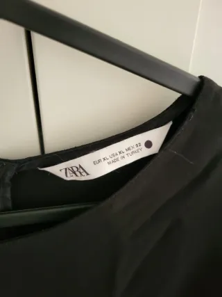 VENDO BLUSA ZARA MANGA ABULLONADA