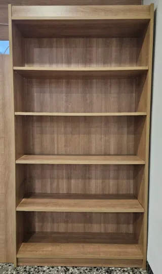 Mobiliario de tienda madera