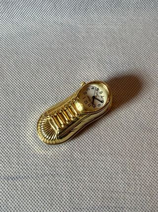 Orologio Vintage a forma di scarpa dorata