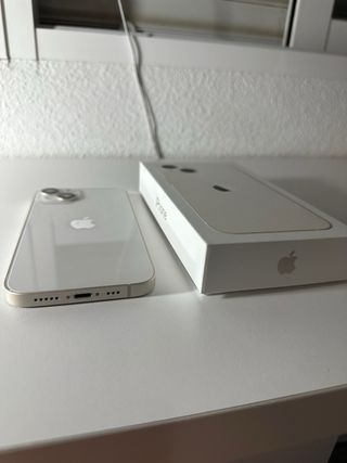 iPhone 13 Plateado Blanco